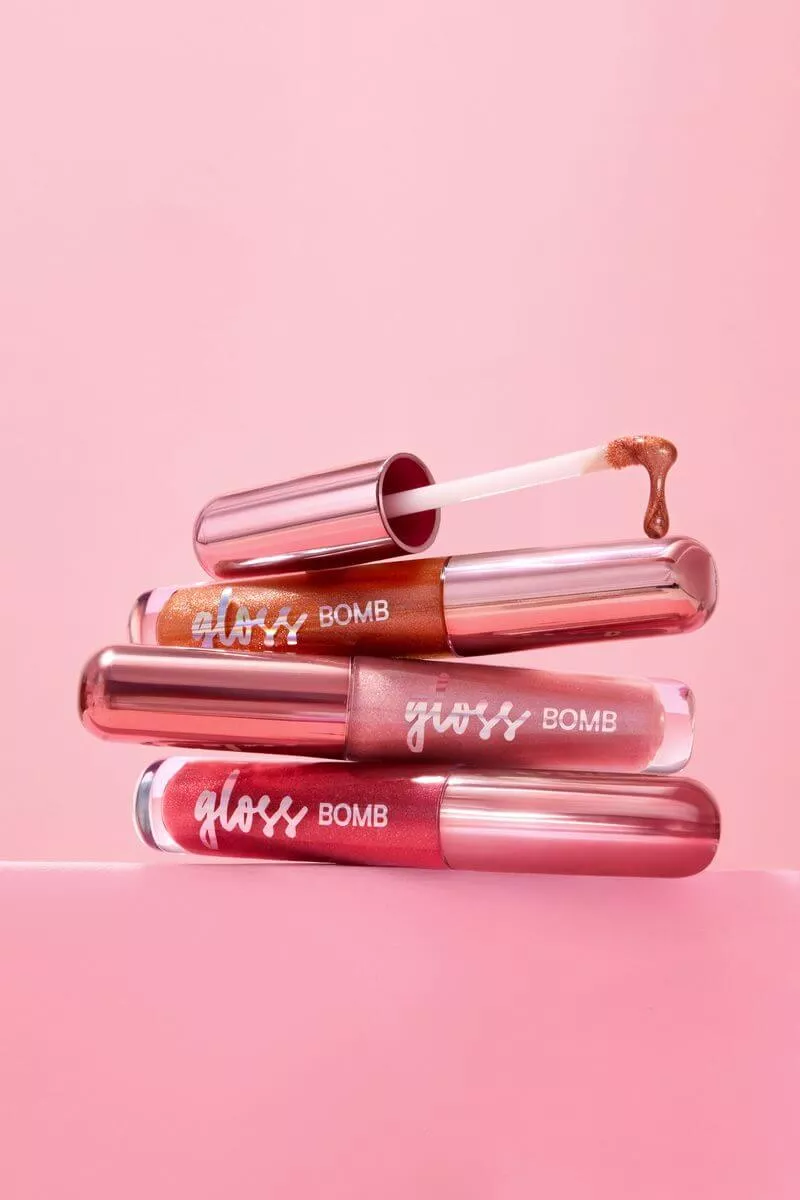 Gloss Bomb DaBelle
